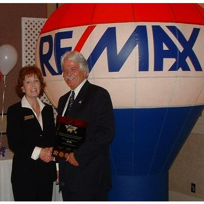 Houmify profile page