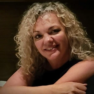 Houmify profile page