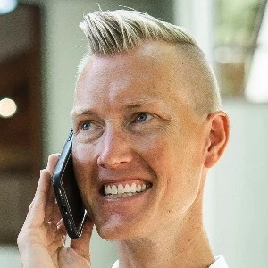 Houmify profile page