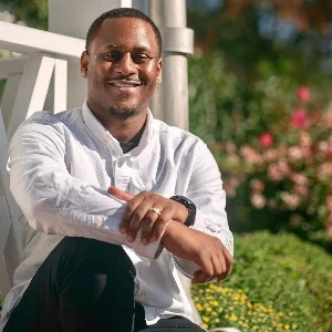 Houmify profile page